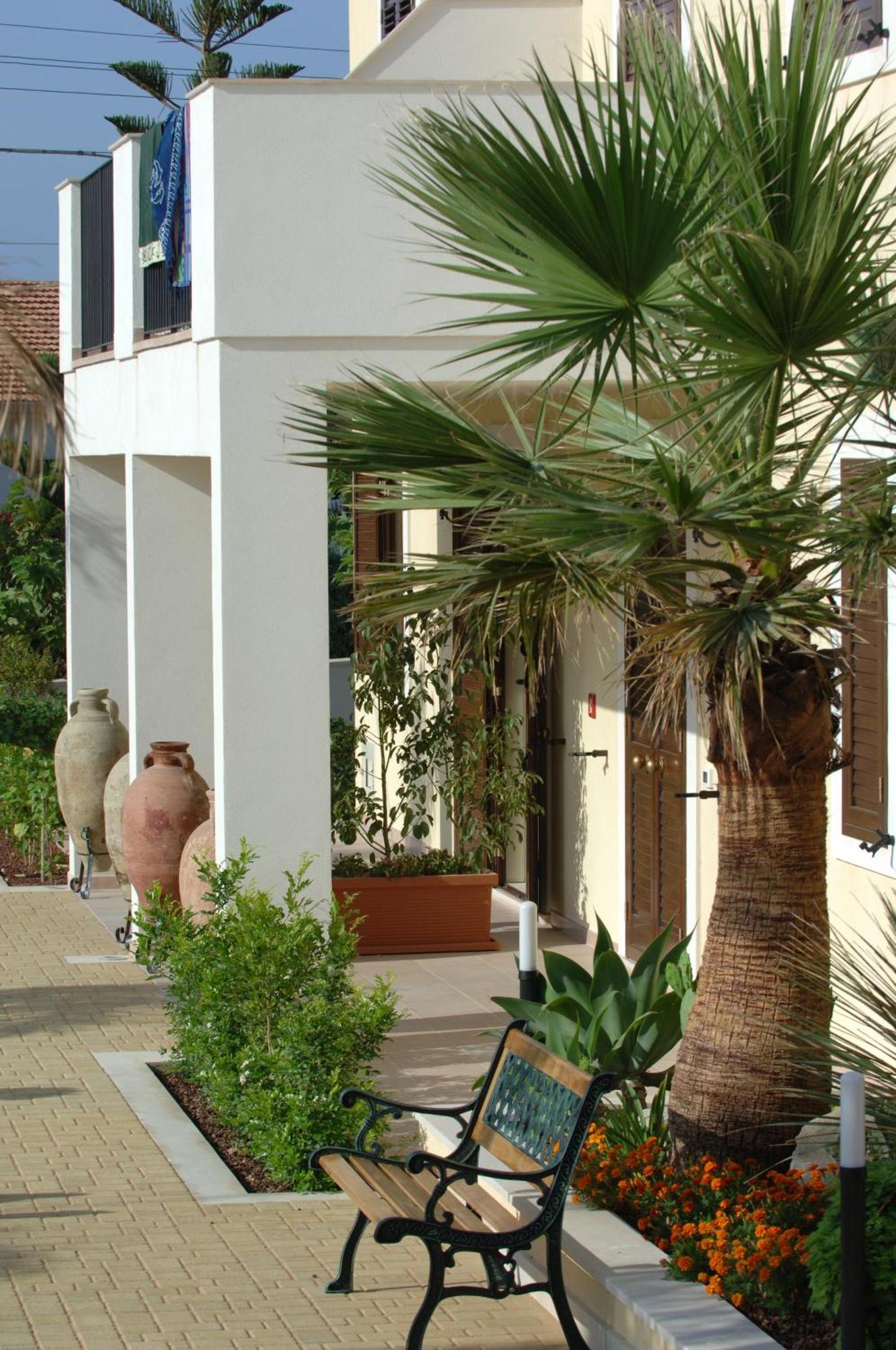 Residence Casa Del Mar Sicilia Marina di Modica Eksteriør billede