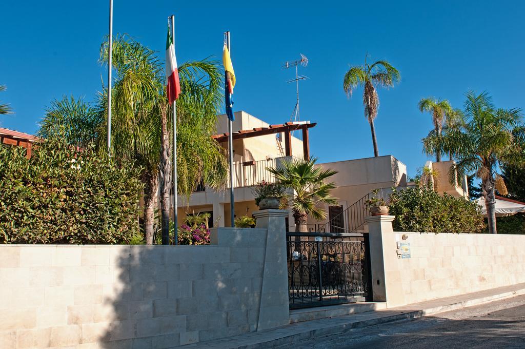 Residence Casa Del Mar Sicilia Marina di Modica Eksteriør billede